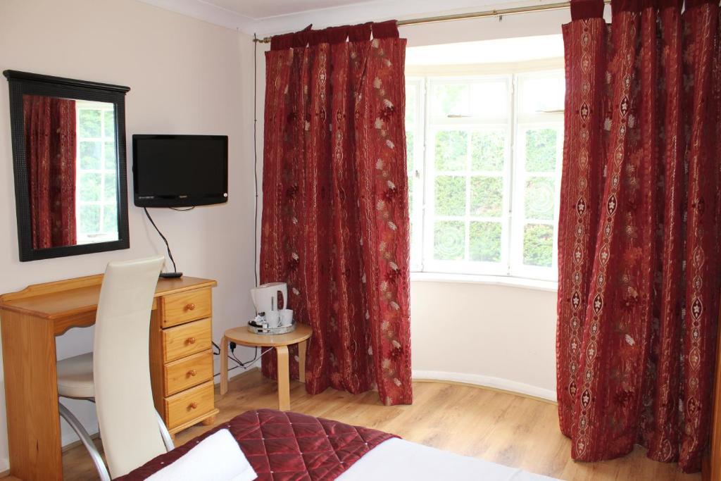 Remarc Guest House Takeley Стая снимка